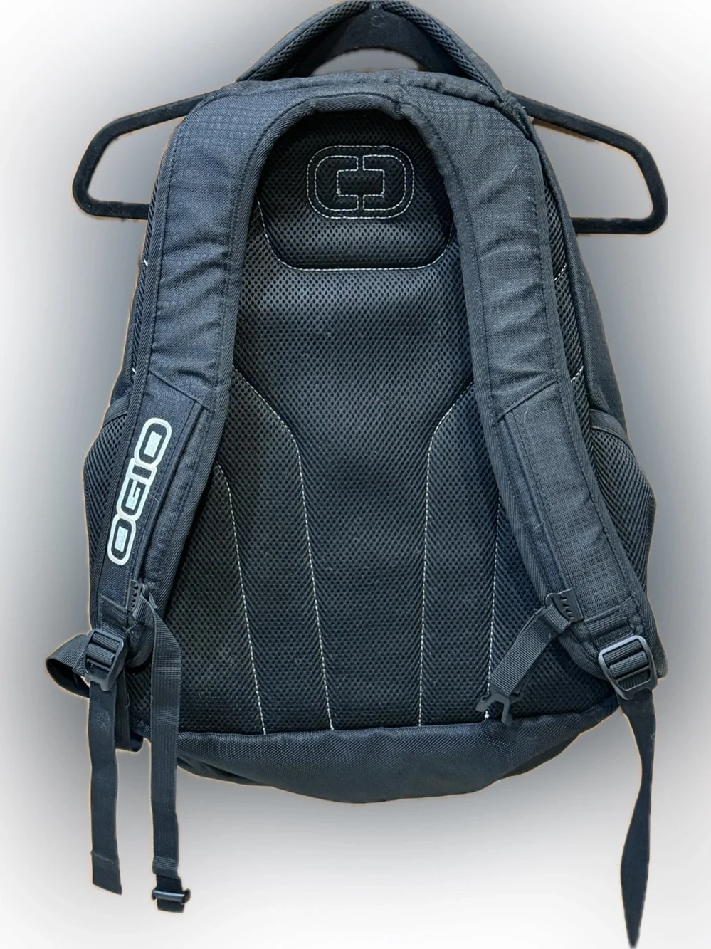 OGIO USAA Backpack Blue Black Laptop Travel School Work Hiking Multi-Pocket EUC